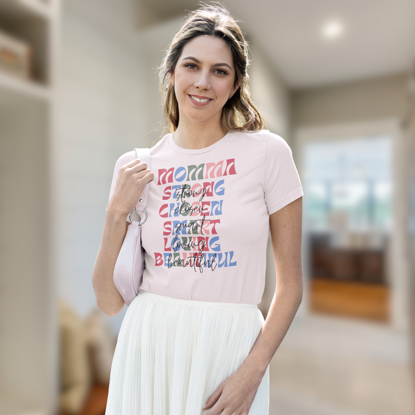 Mom Life Tee - Comfy & Stylish T-Shirt for Busy Moms